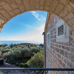 Villa Olive Grove