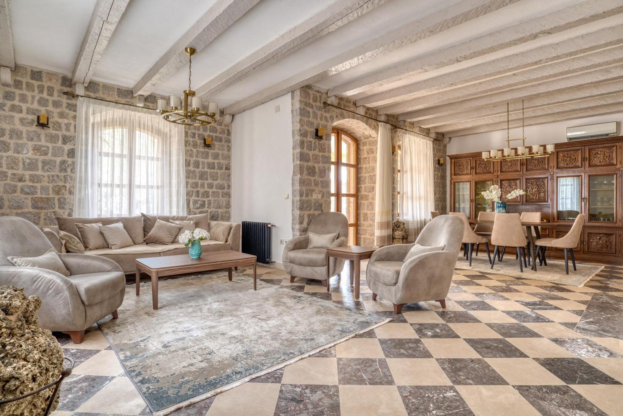 Olive Grove Villa *